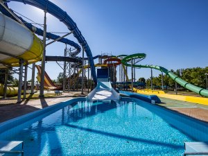 Hajdúszoboszló - Fürdőkomplexum - Aquapark - Extrém zóna - Szuperhullám csúszda