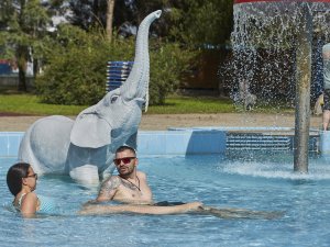 Hajdúszoboszló - Fürdőkomplexum - Aquapark - Elefántos medence