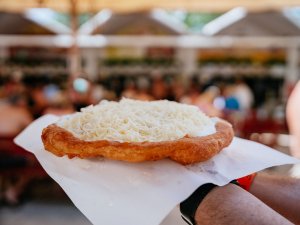 Hajdúszoboszló - Fürdőkomplexum - Vendéglátás - Strand - lángos