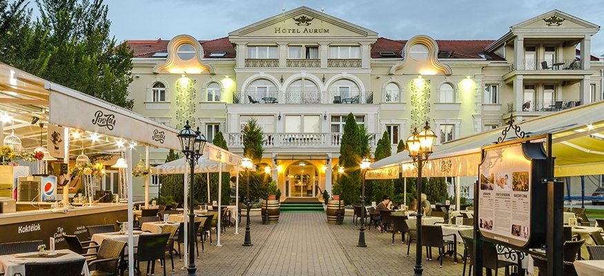 Hajduszoboszó - Szálláshelyek és vendéglátás - Hotel Aurum