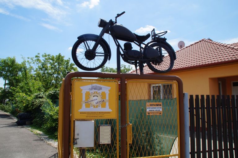 Géptár